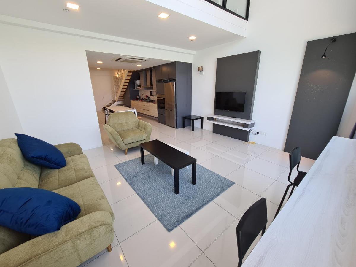 Sunrise Gurney Premium Executive City/Seafront Suite - Penang George Town Buitenkant foto
