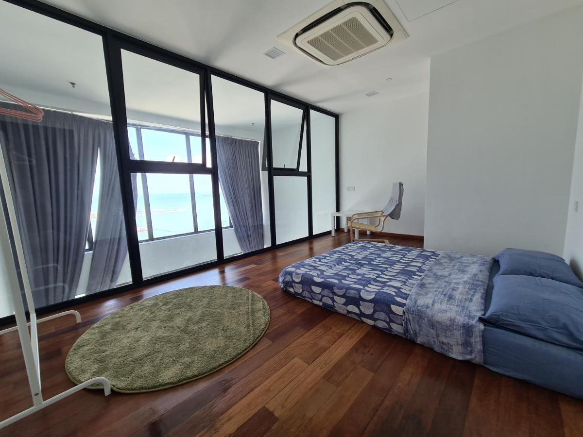 Sunrise Gurney Premium Executive City/Seafront Suite - Penang George Town Buitenkant foto
