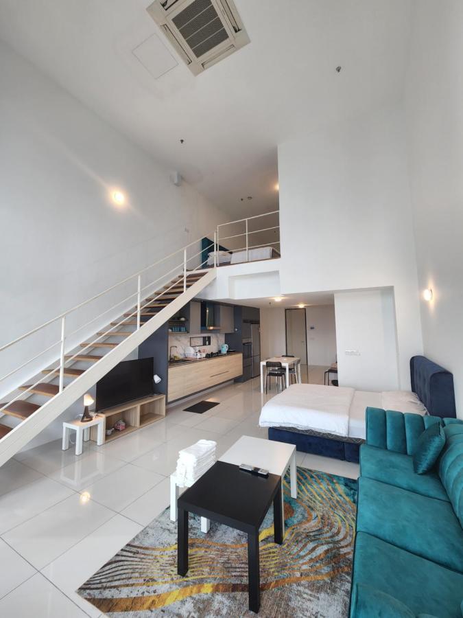 Sunrise Gurney Premium Executive City/Seafront Suite - Penang George Town Buitenkant foto